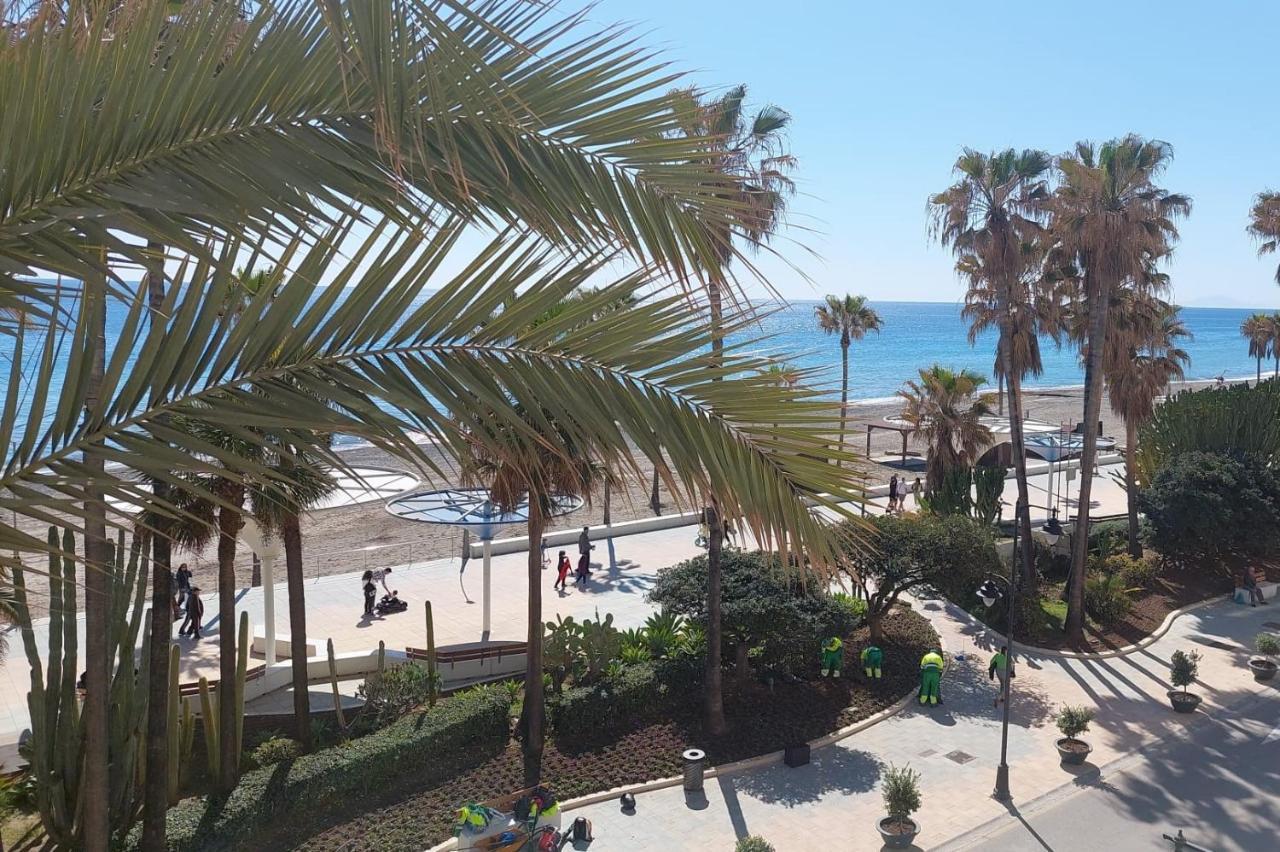 Frente A La Playa Piso 3 Apartamento *